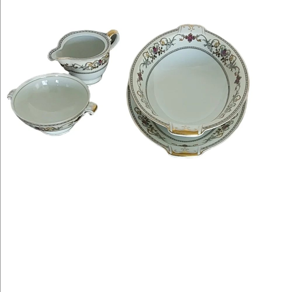 Vintage Royal‎ Embassy Wheeling 4-Piece China Hostess Sets